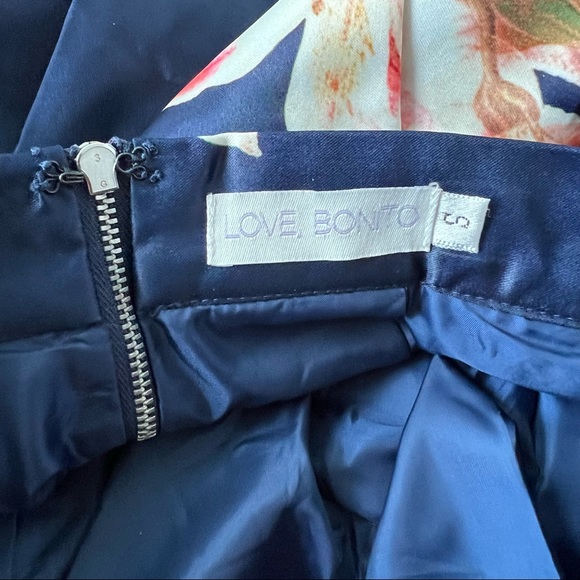 Love Bonito Midi Flower Poofy Blue Skirt - Picture 8 of 8